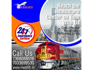 Take High-flying Train Ambulance Services in Guwahati by Medilift with All Superior Medical Aids