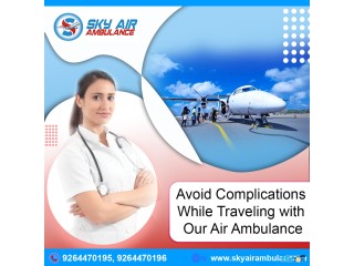 Well Trained Medical Staff at the Time of Shifting from Dehradun by Sky Air