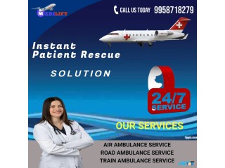 Instant Take Emergency Air Ambulance Service in Siliguri by Medilift at any Anytime