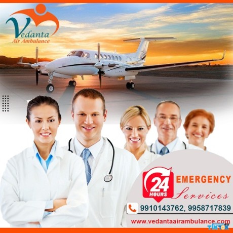 get-air-ambulance-service-in-aurangabad-by-vedanta-with-top-bed-to-bed-transfer-facilities-big-0