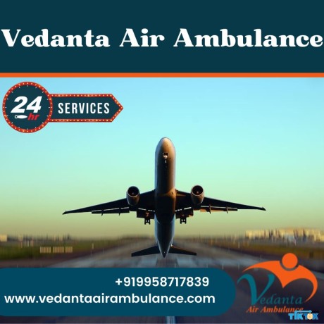 utilize-vedanta-air-ambulance-from-kolkata-with-superb-medical-treatment-big-0