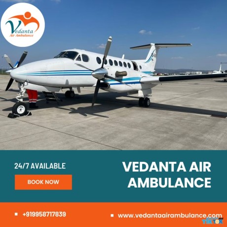 vedanta-air-ambulance-from-varanasi-with-effective-medical-features-big-0