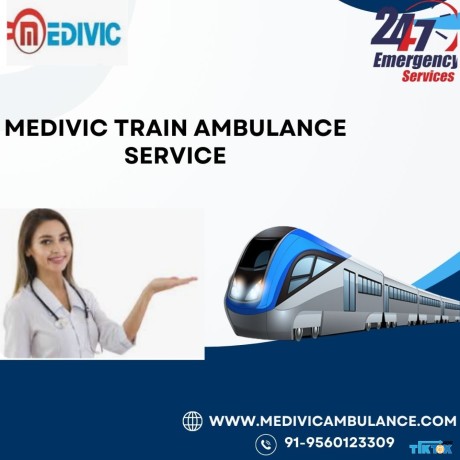 get-accessible-train-ambulance-service-in-kolkata-with-medivic-big-0