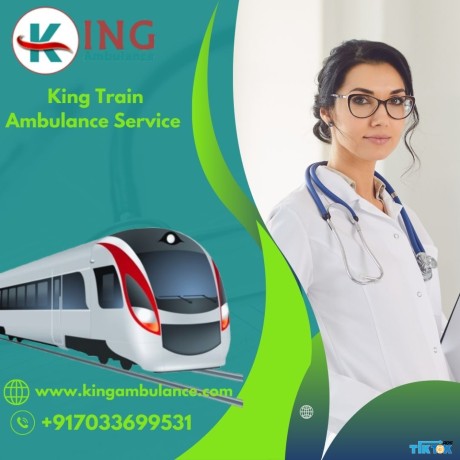 the-entire-king-train-ambulance-service-in-mumbai-is-equipped-with-important-medical-tools-big-0