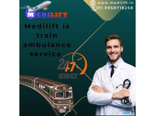 Medilift Train Ambulance Patna Provides Premier Medical Staff inside Trains