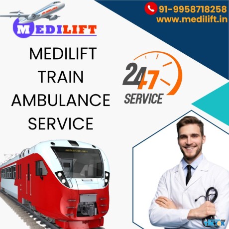 medilift-train-ambulance-in-raipur-prioritize-every-moment-of-patient-health-big-0